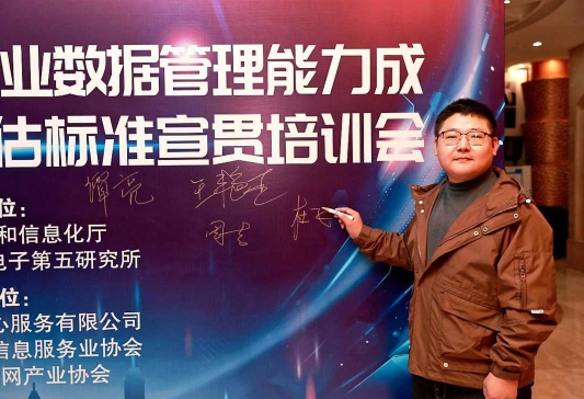 7b19fc9a4301a9c51e86cc1065b967.png
